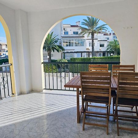 Casa De Kosma Apartment Torrevieja Luaran gambar