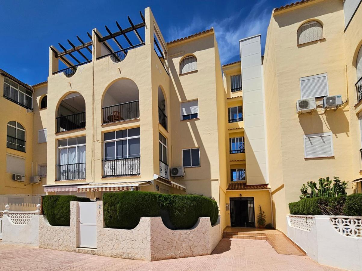 Casa De Kosma Apartment Torrevieja Luaran gambar
