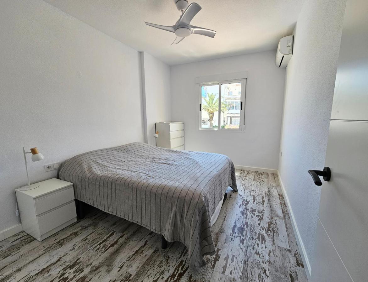 Casa De Kosma Apartment Torrevieja Luaran gambar